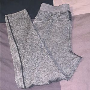 Lululemon Men’s Gray Textured Tech Jogger